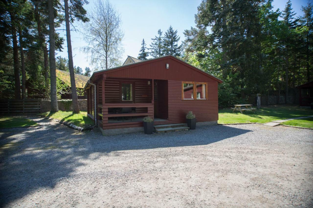 Invercauld Lodges Ballater Exterior photo