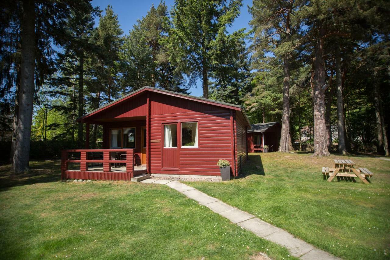 Invercauld Lodges Ballater Exterior photo