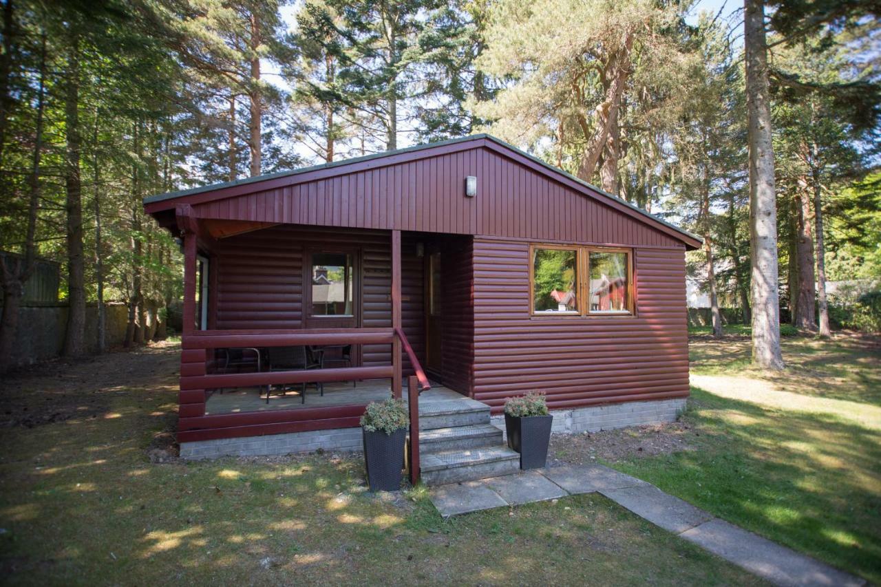 Invercauld Lodges Ballater Exterior photo